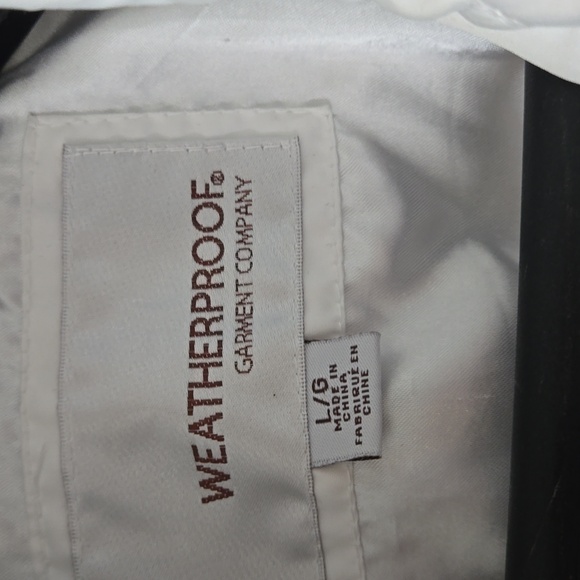 White quilted jacket. Women's size L - Picture 2 of 14